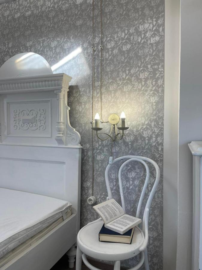 Lubenice-Rodinis Room And Apartment מראה חיצוני תמונה