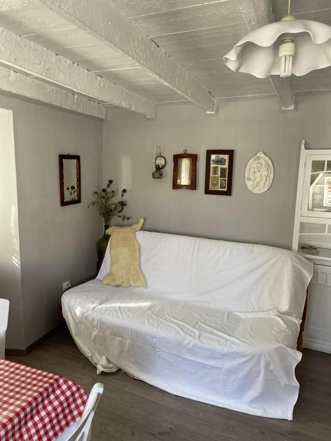 Lubenice-Rodinis Room And Apartment מראה חיצוני תמונה